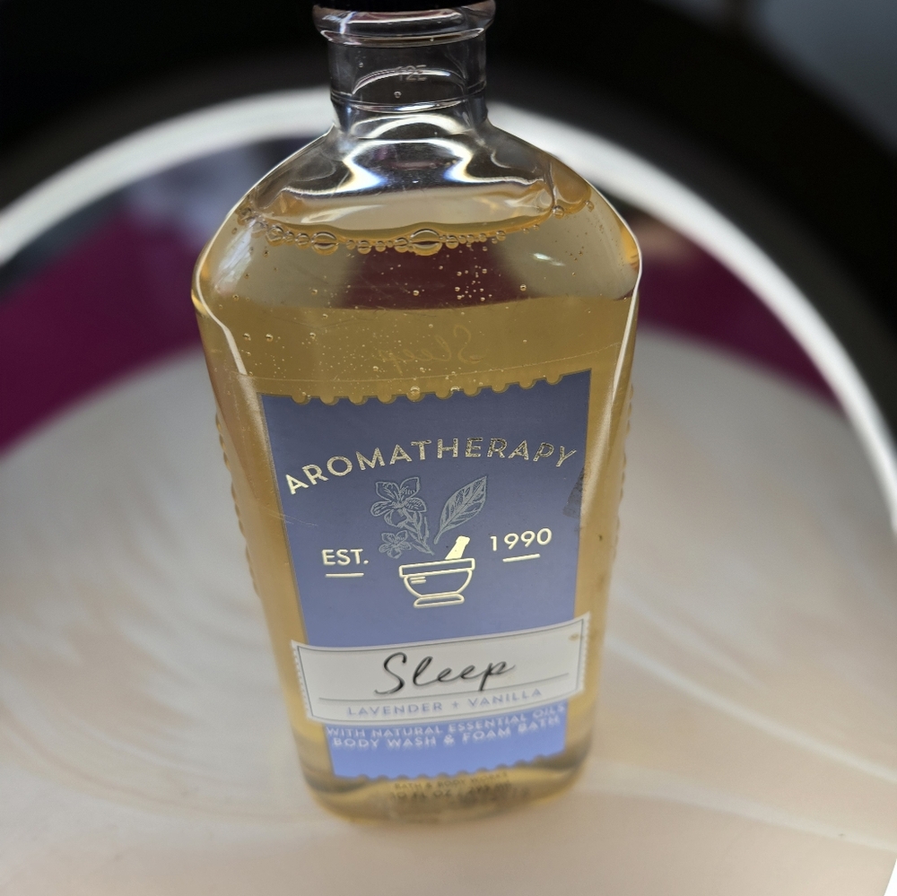 Bath & Body Works Aromatherapy Sleep Body Wash - Blue & Gold